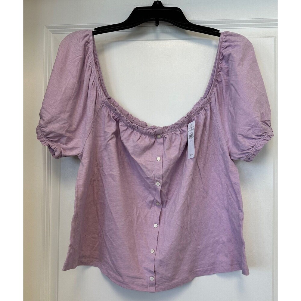 American Eagle Outfitters Lilac Short Sleeve Top